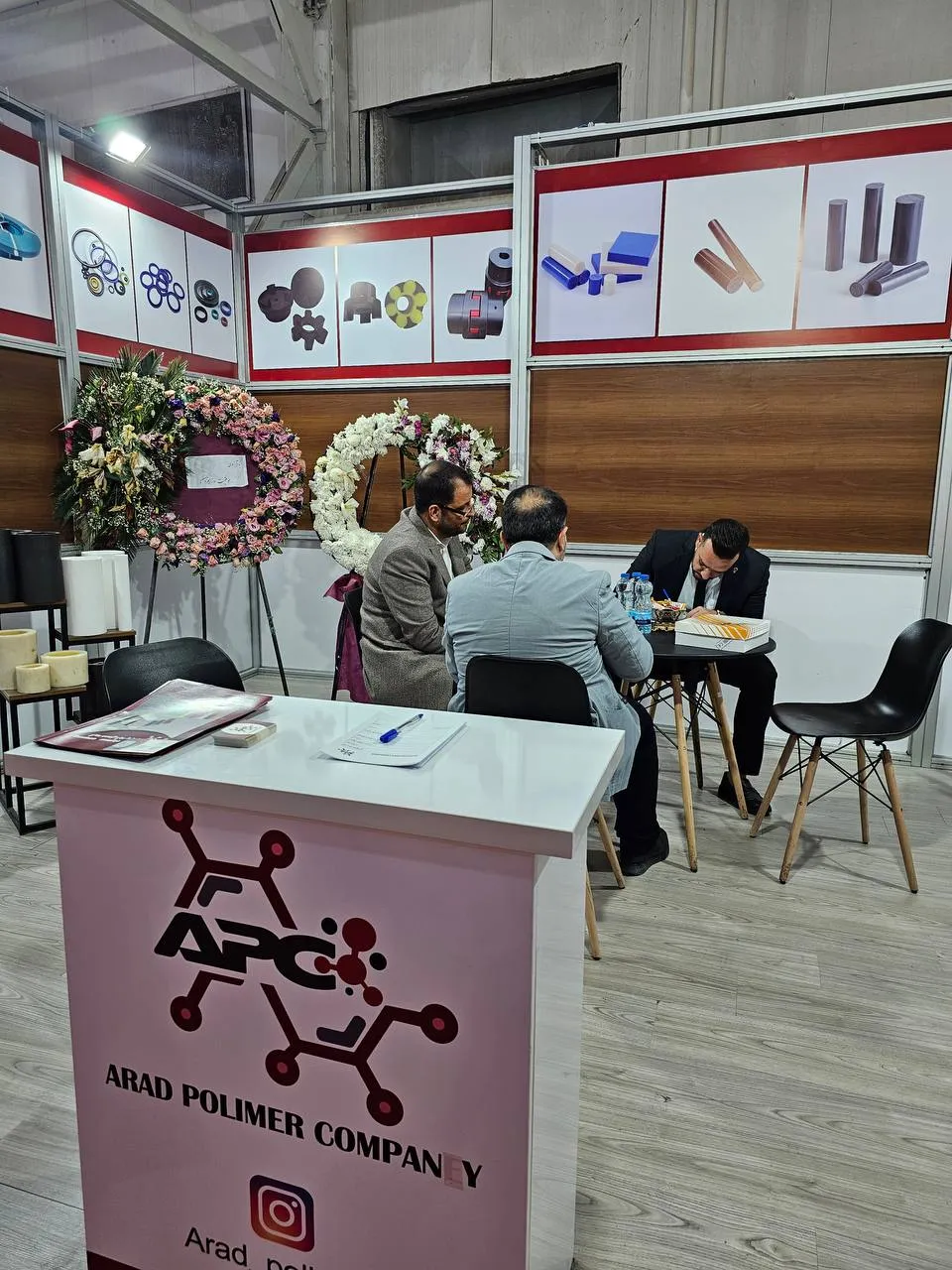 محصولات PTFE و پلیمرهای مهندسی در غرفه آراد پلیمر